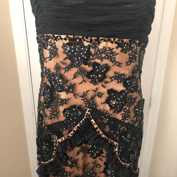 Vintage John Russell Black/Nude beaded gown - Picture 2 of 5